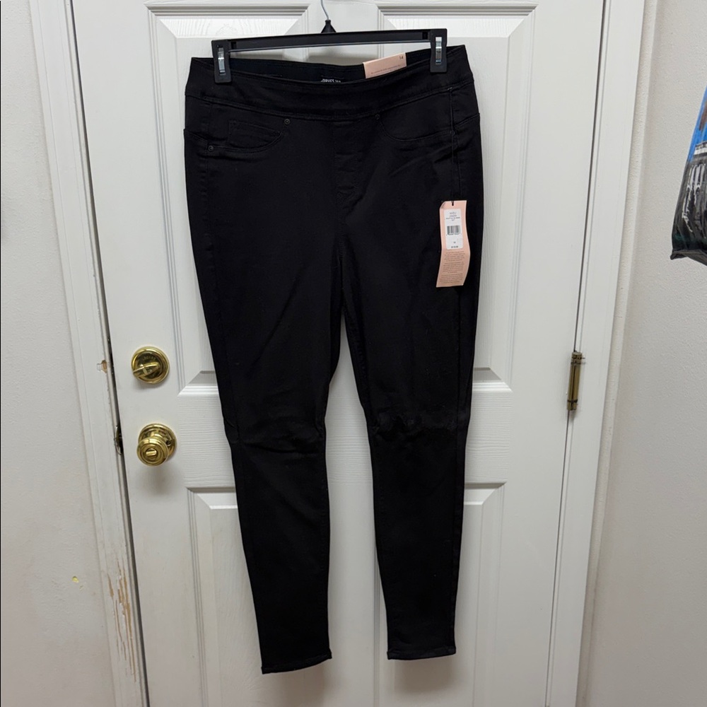 NYDJ Black Skinny Pants